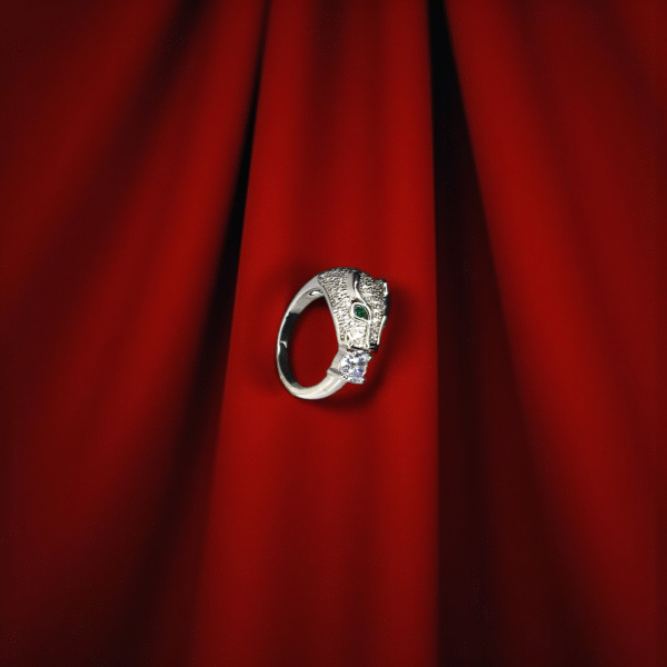 Slaygem Silver Panther Ring with Faux Emeralds