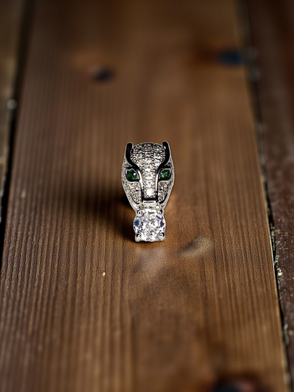 Slaygem Silver Panther Ring with Faux Emeralds - Image 2