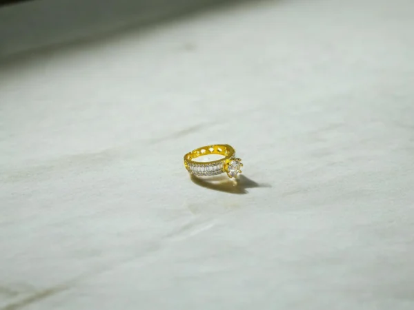 Gold Solitaire Ring - Image 3