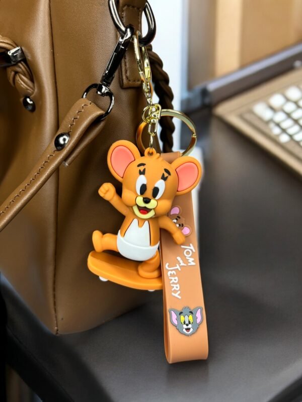 Tom & Jerry Skateboarding Keychain - Image 3